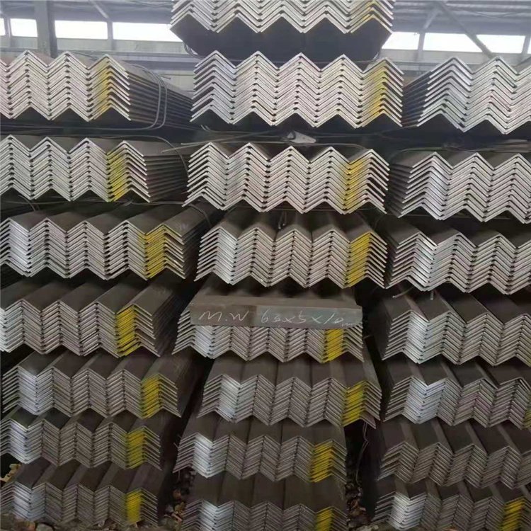角钢